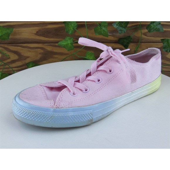 Converse All Star Size 4 Shoes Girls Youth Sneaker Pink Textile Lace Up - Picture 1 of 10